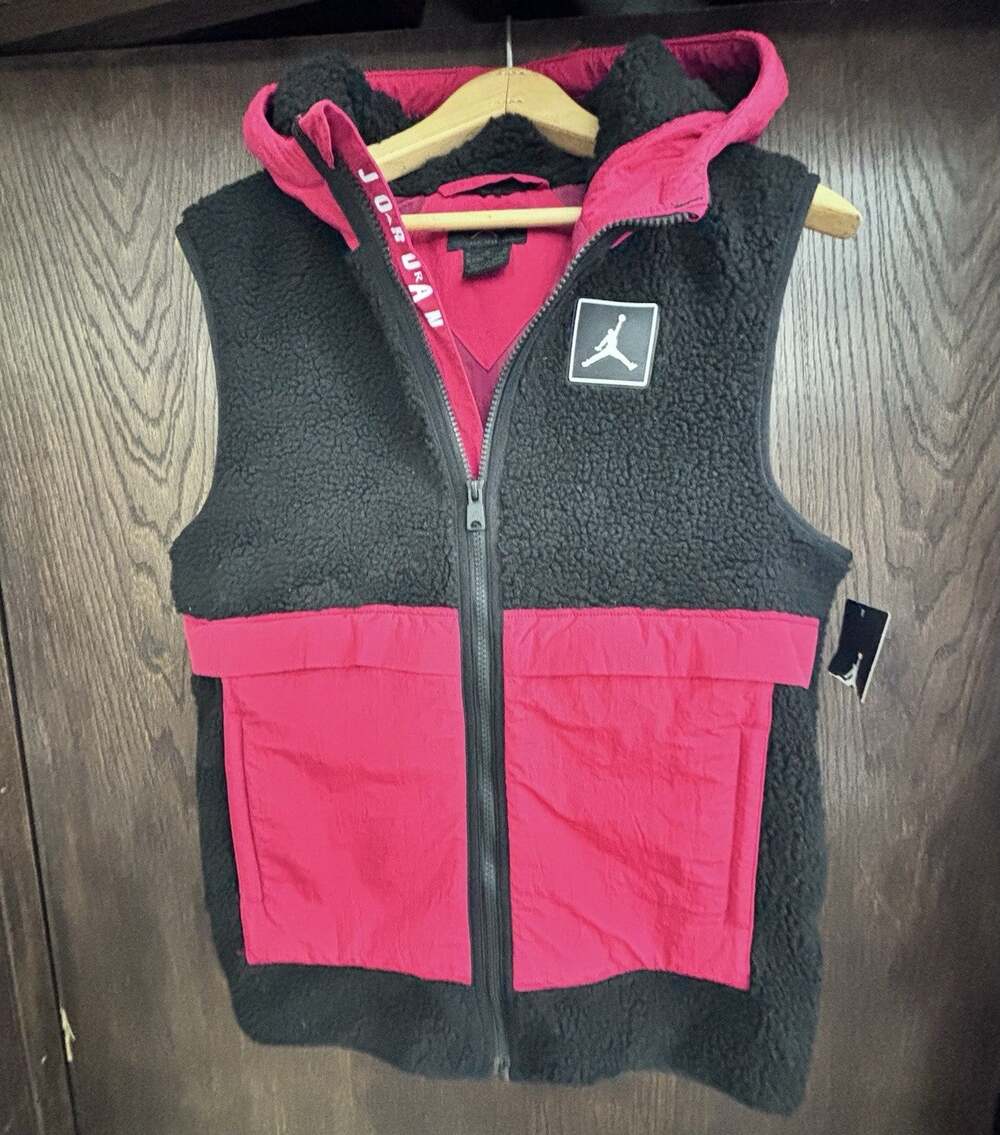 Nike Air Jordan Big Kids Boys Size XL Sherpa Hooded Vest Black Red Colorblock